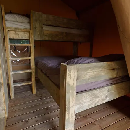 Camping Vittel 3* فيتيل