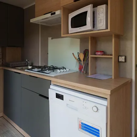 Camping Vittel 3* فيتيل